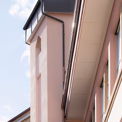 Oris Hölstein building